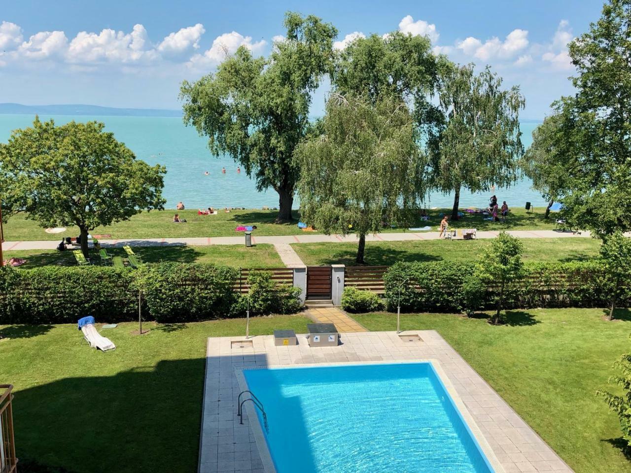 Viktoria Apartmanok Siófok Exterior foto